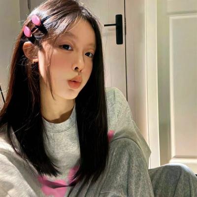 芙蓉春色